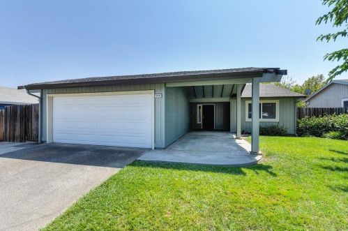 6436 Carmelwood Dr, Citrus Heights, CA 95621-1014