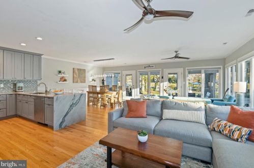 5070 Lerch Dr, Shady Side MD 20764-9650 exterior