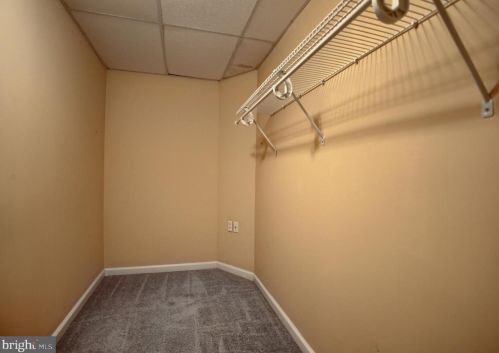 9 Mill Pond Dr, Lancaster PA  17603-7412 exterior