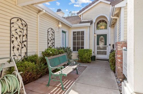 4532 Sun Ray Ln, Salida, CA 95368-9063