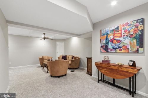 122 The Mews, Tavistock NJ 08033-1343 exterior