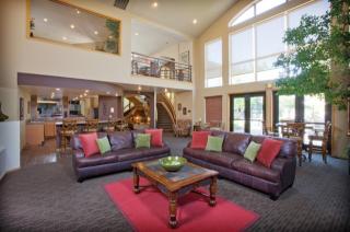 6401 Boston St, Englewood CO  80111-5300 exterior