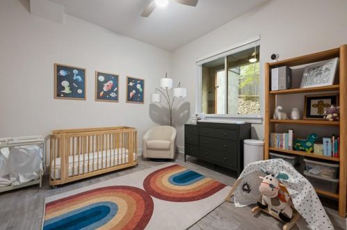5008 Baker St, Austin TX  78721-1511 exterior