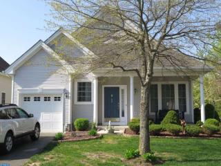 99 Hummingbird Dr, Trenton, NJ 08690-3568