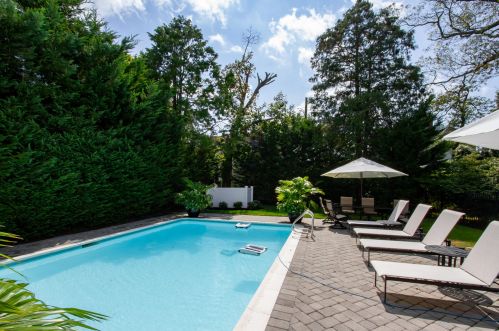 216 Cedar Ave, Red Bank, NJ 07711