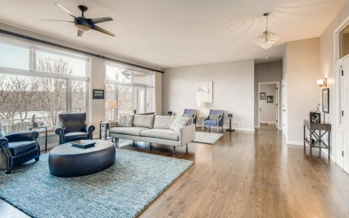 1580 Blackhawk Lake Dr, Saint Paul MN  55122-1245 exterior