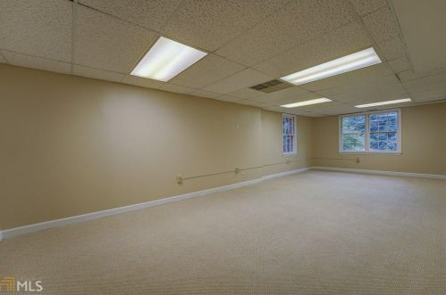 7575 Hunters Woods Dr, Atlanta GA  30350-5631 exterior