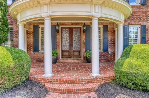 2720 Long Grove Dr, Marietta, GA 30062-8716