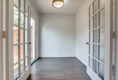 4408 Greenbrier Dr, Dallas TX  75225-6641 exterior