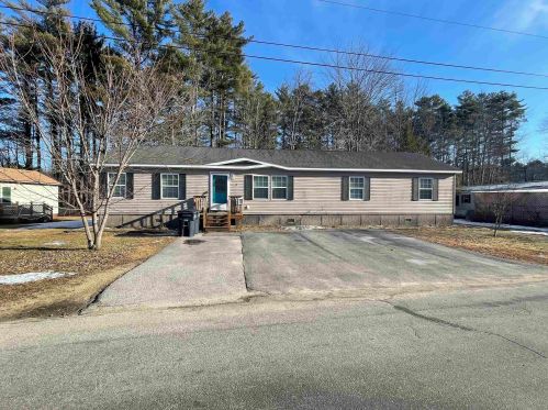 19 Lane Dr, Allenstown, NH 03275-2249