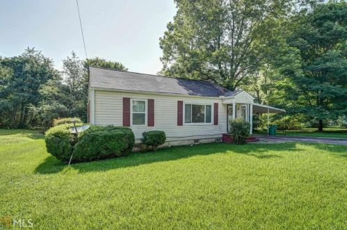 5078 Sargent St, Forest Park, GA 30297-2378