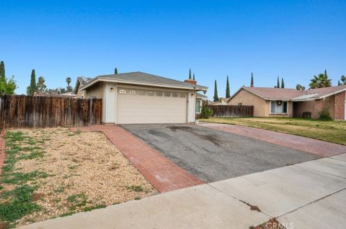 2969 Crestwood Pl, Riverside, CA 92503-5503