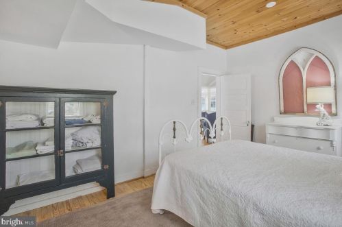 4726 Idlewilde Rd, Shady Side MD  20764-9766 exterior