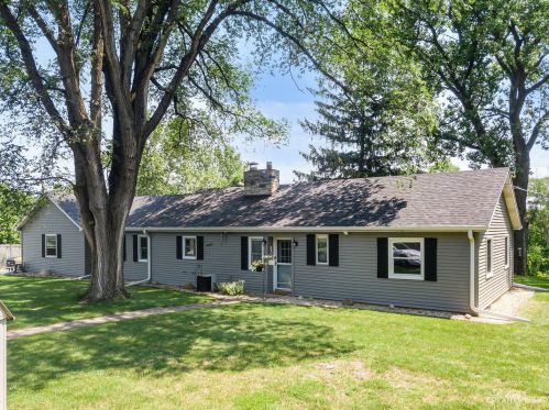 1394 State Route 31, Oswego, IL 60543-8921