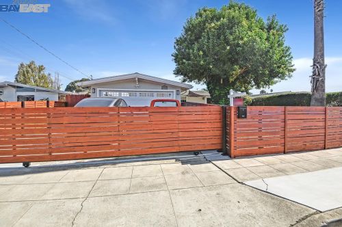 27694 Coronado Way, Hayward, CA 94545-4620