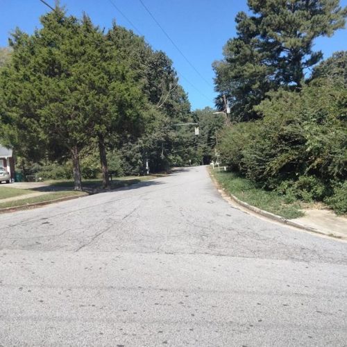 4725 Big Valley Rd, Stone Mountain, GA 30083-5718