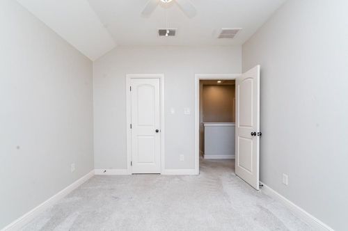 320 Collins, Argyle TX 76226-2357 exterior