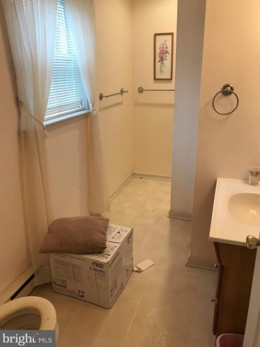 1391 Lost Riv Rdg Cir, Wardensville WV 26851-8514 exterior