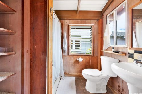 747 15 Ave, Honolulu HI  96816-3722 exterior