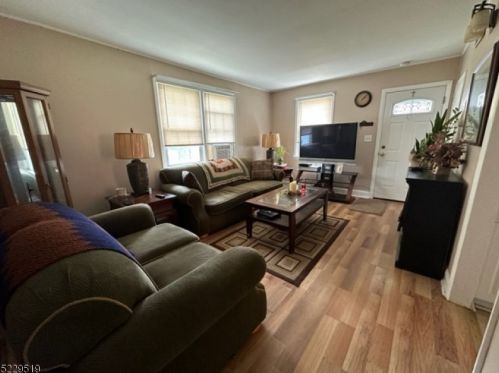 19 Jefferson Ave, Dover NJ  07801-5503 exterior