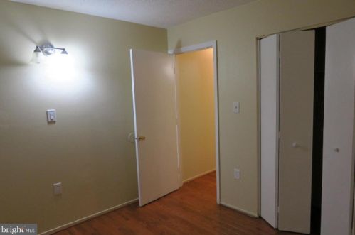15253 Lodge Ter, Woodbridge VA  22191-3805 exterior