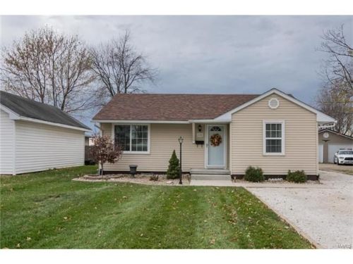 102 Ferguson St, Otterville, IL 62052-1325