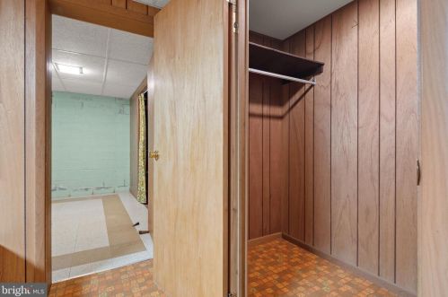 1035 Devonshire Rd, Lancaster PA  17601-1610 exterior