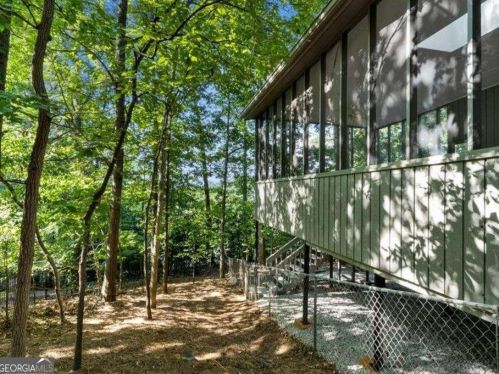 13 Heards Overlook Ct, Atlanta GA  30328-4757 exterior