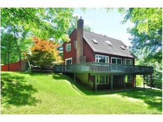 10 Susan Ln, Granby, CT 06035-1203