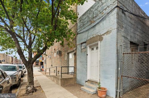 2637 Allegheny Ave, Philadelphia PA  19132-1222 exterior