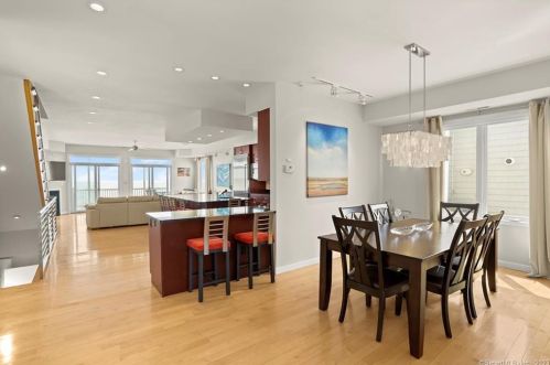 21 Point Beach Dr, Milford, CT 06460-7642