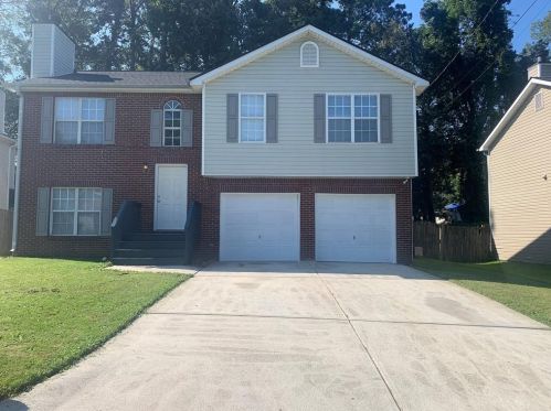 1541 Enchanted Forest Dr, Conley, GA 30288-1952