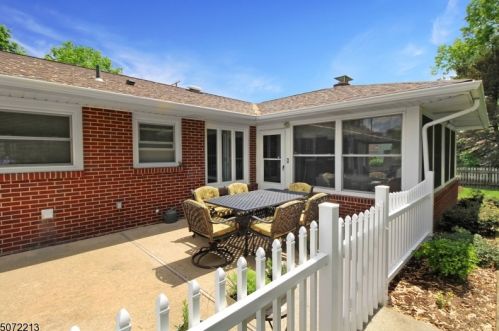 605 Valley View Ave, Hackettstown NJ  07840-1417 exterior