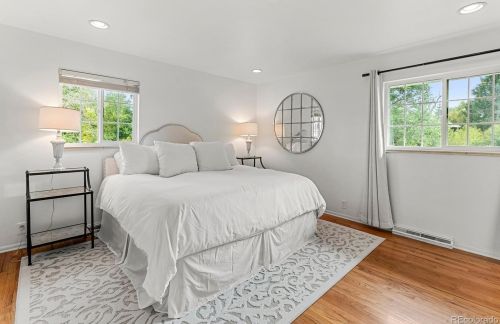 4930 Clarkson St, Englewood CO  80113-7008 exterior