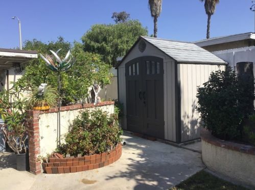 1302 Arlington Ave, Anaheim CA  92801-2003 exterior