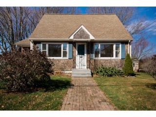 25 Terrace Ave, Tiverton, RI 02878-2029