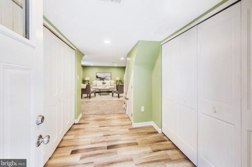 6608 Gude Ave, Silver Spring MD 20912-4827 exterior