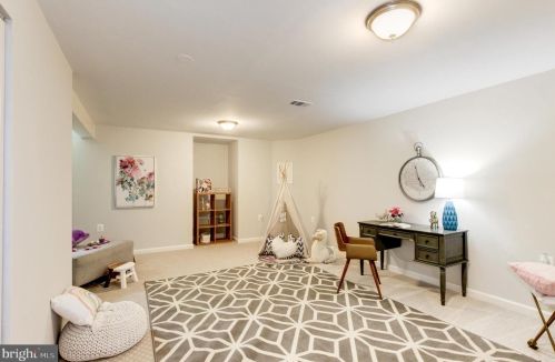 13402 Rippling Brook Dr, Silver Spring MD  20906-5316 exterior