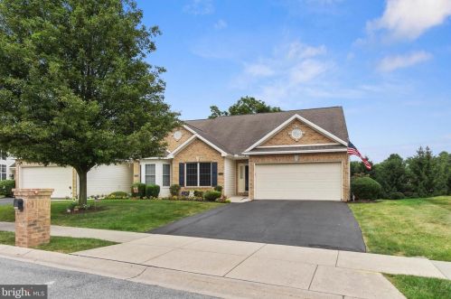 440 Quiggley Cir, Harrisburg, PA 17112-8950