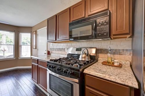 23111 Waterlily Dr, Richmond TX 77406-8616 exterior