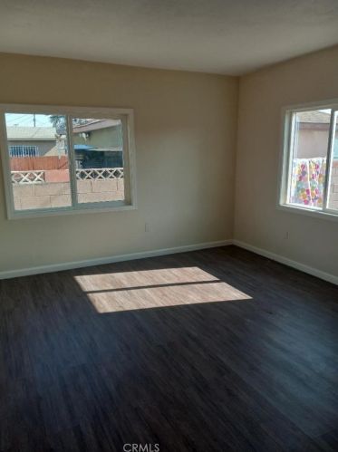 1516 138th St, Compton CA  90222-3232 exterior