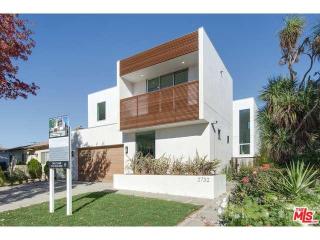 2732 Kelton Ave, Los Angeles, CA 90064-4236