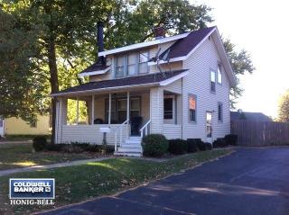 859 Dekalb Ave, Sycamore, IL 60178-2002