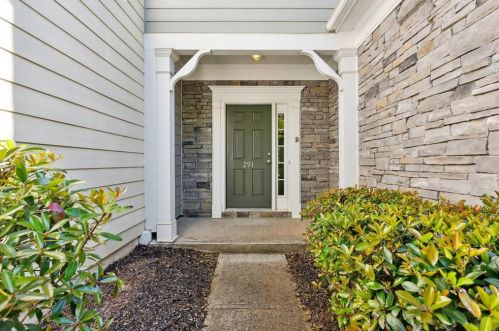 291 Kigian Trl, Holly Springs, GA 30188-5146