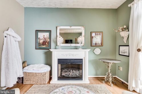 10836 Douglas Ave, Silver Spring MD 20902-5007 exterior