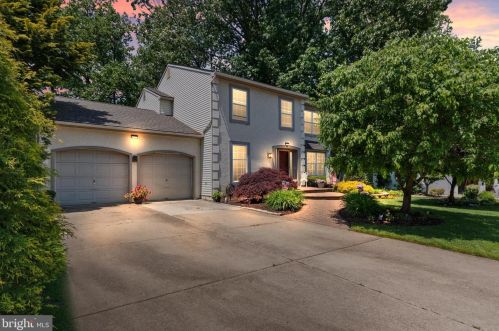 74 Sofia Dr, Blenheim, NJ 08012-5359