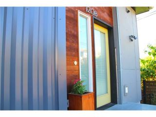 120 22nd Ave, Seattle WA  98144-2217 exterior