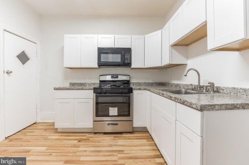 5607 American St, Philadelphia PA  19120-2325 exterior