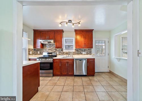 31 Central Ave, Trenton NJ 08610-3801 exterior