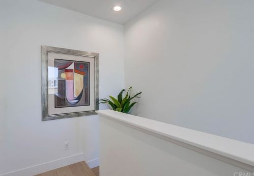 262 Rockefeller, Irvine CA  92612-8113 exterior